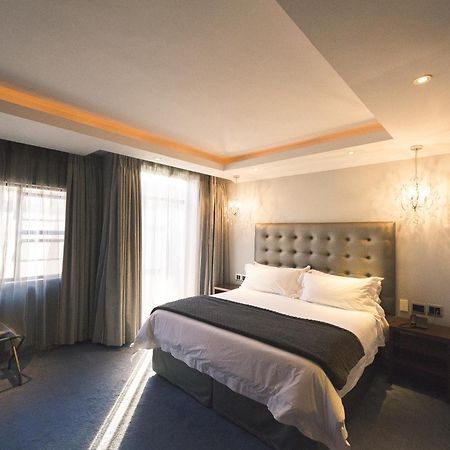 Blue Diamond Boutique Hotel Pretoria-Noord Esterno foto
