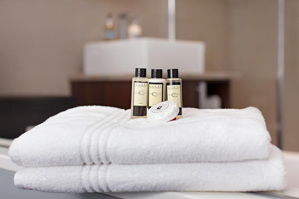 Blue Diamond Boutique Hotel Pretoria-Noord Esterno foto